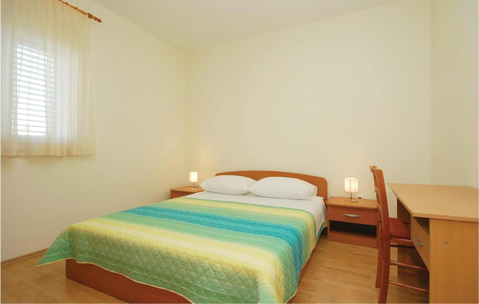 Cozy Apartment In Posedarje With House Sea View 외부 사진