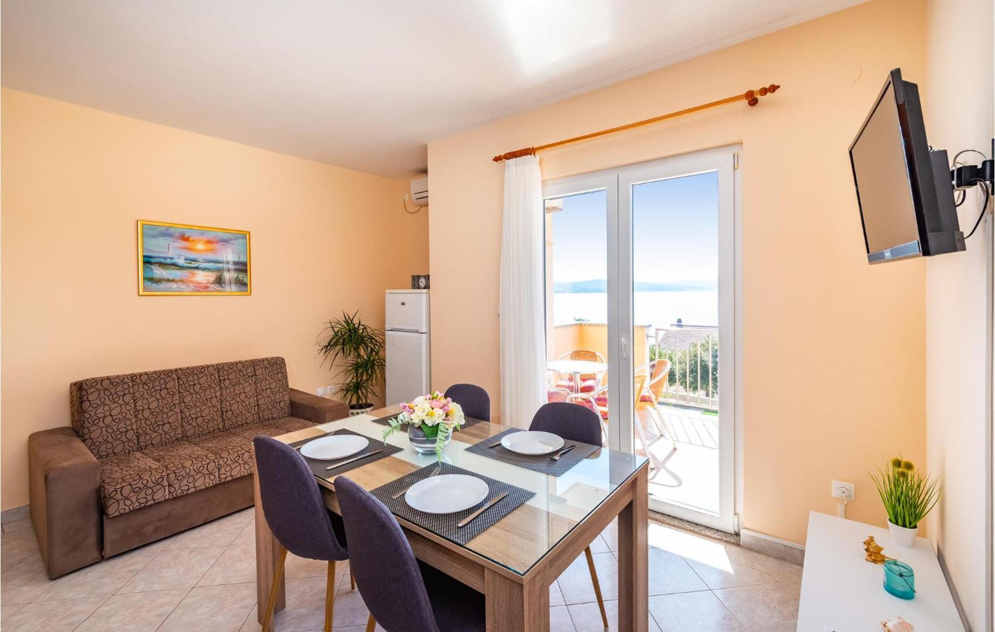Cozy Apartment In Posedarje With House Sea View 외부 사진