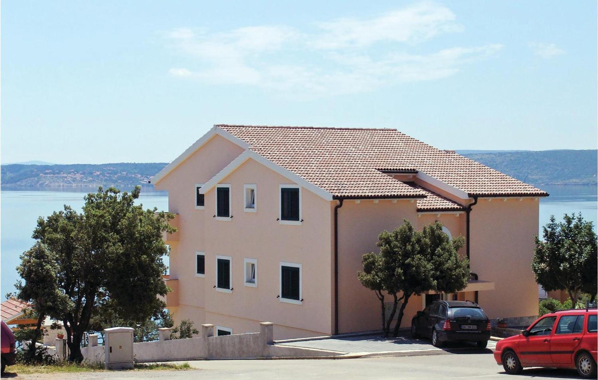 Cozy Apartment In Posedarje With House Sea View 외부 사진